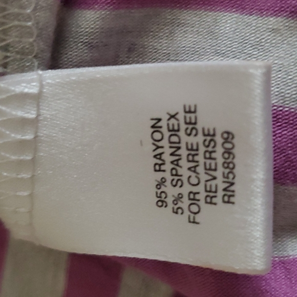 Nurture pullover top. Size S - Picture 6 of 7